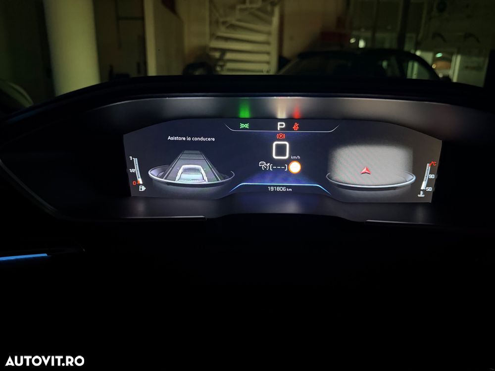 Peugeot 508 PureTech 180 EAT8 Allure - 11