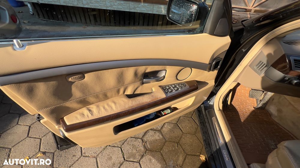 BMW Seria 7 - 7