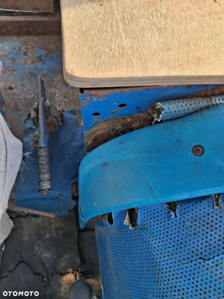 Ford 7700 turbo - 13