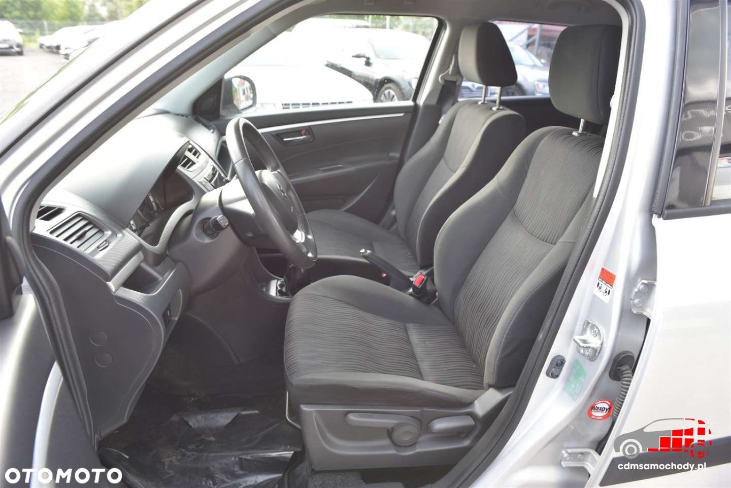 Suzuki Swift - 12