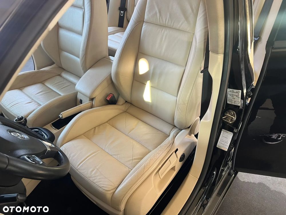 Volkswagen Golf 2.0 TDI DPF Sportline - 8