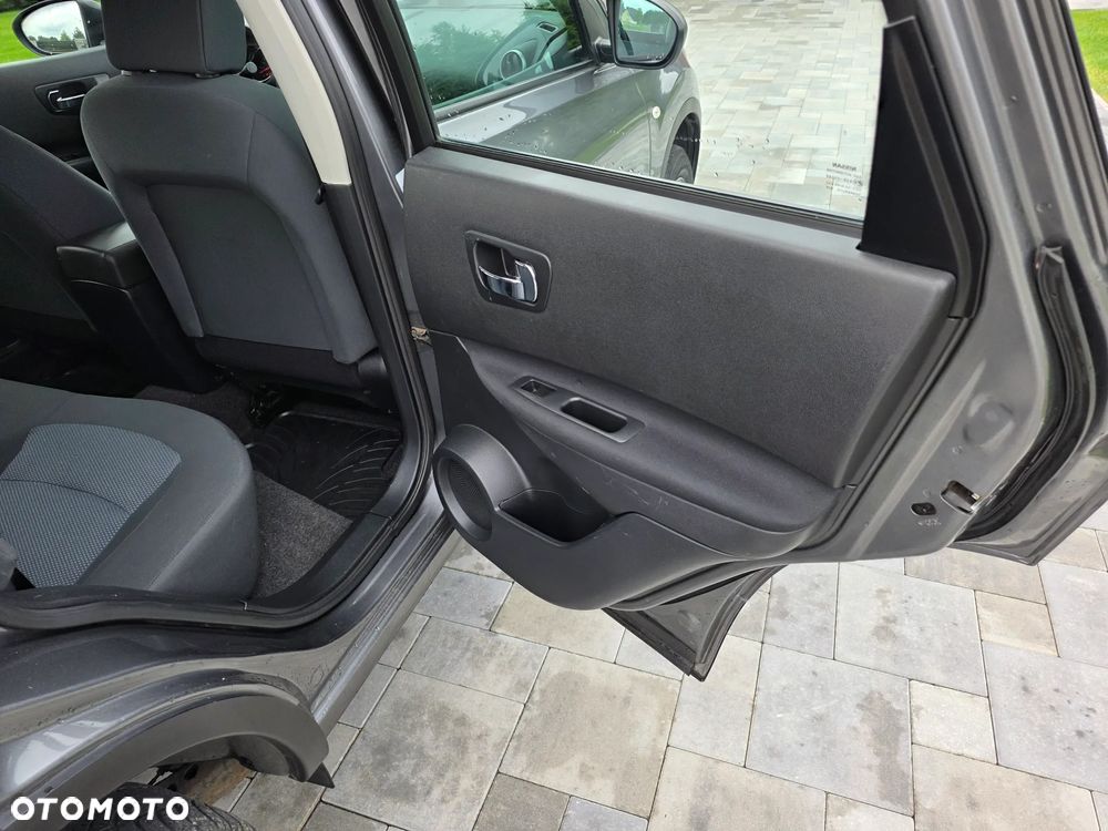Nissan Qashqai 1.6 I-Way - 19