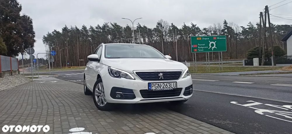 Peugeot 308 SW 1.2 PureTech GPF Allure Pack S&S EAT8 - 8