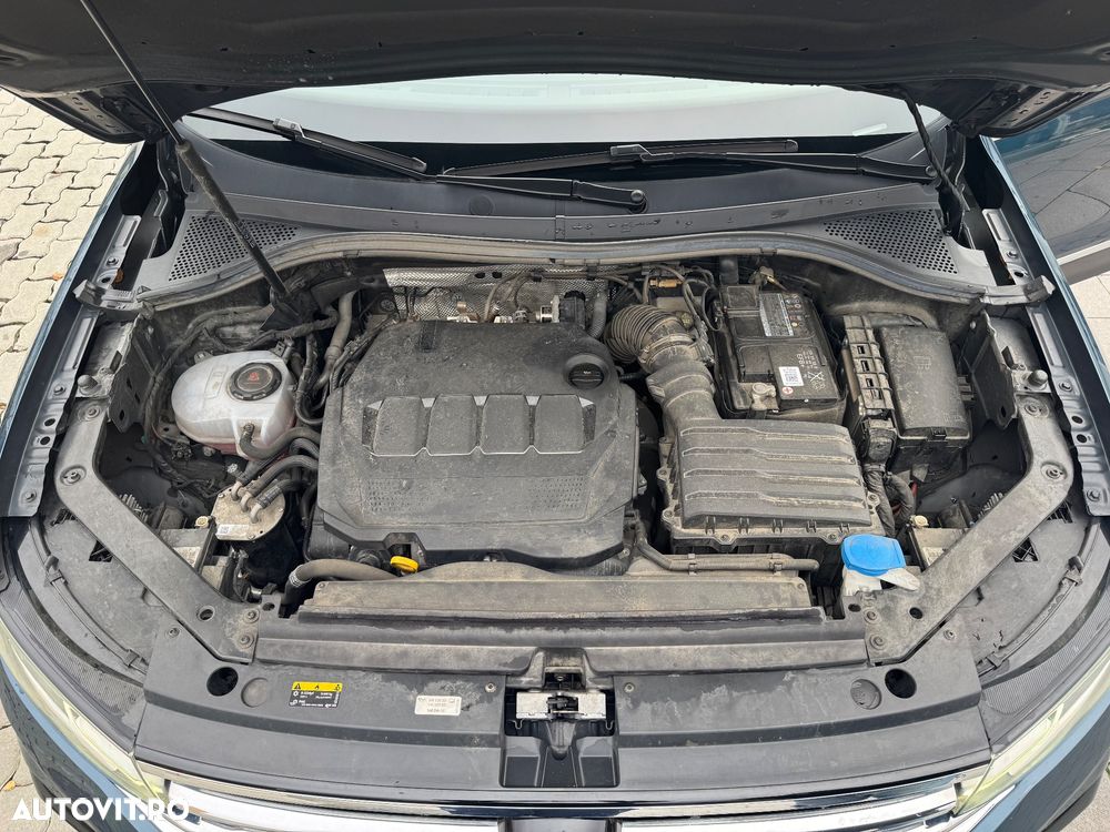Volkswagen Tiguan 2.0 TDI SCR DSG 4Motion Elegance - 20