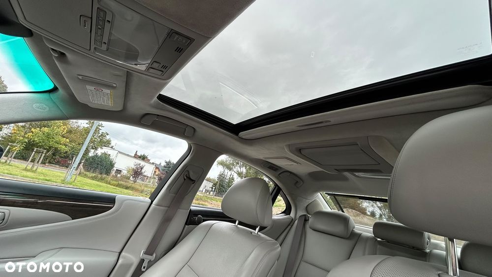 Lexus LS - 25