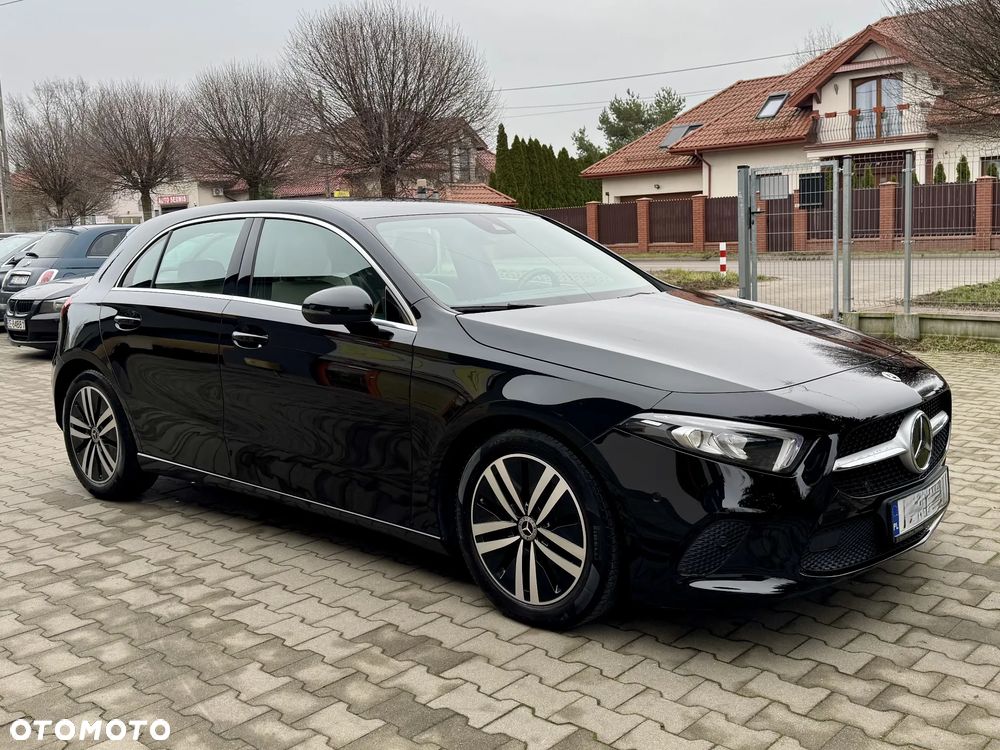 Mercedes-Benz Klasa A 180 Style 7G-DCT - 25