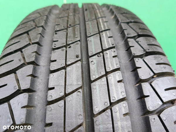 DUNLOP SP SPORT 200 E 205/60/15, 1 szt 8 mm
