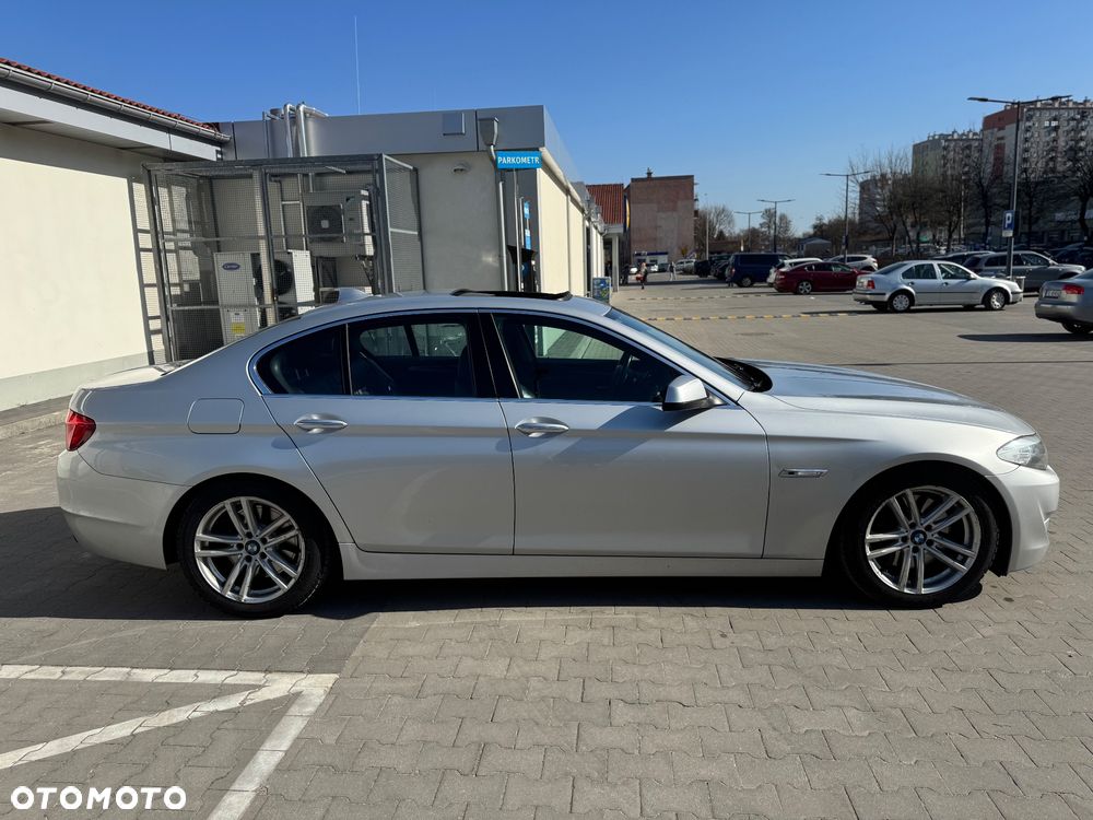 BMW Seria 5 535i - 5