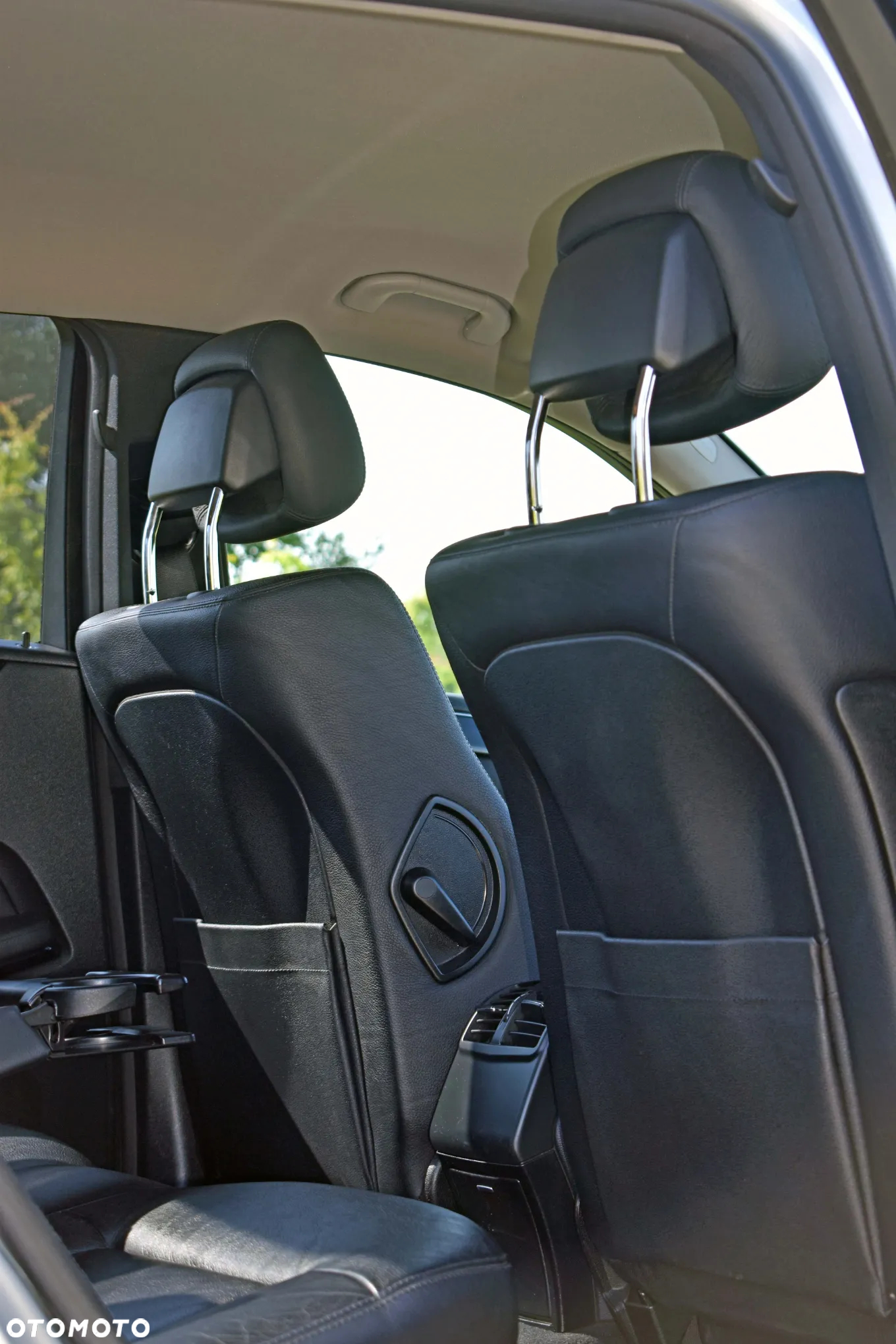 Mercedes-Benz Klasa E 220 CDI BlueEff Avantgarde - 10