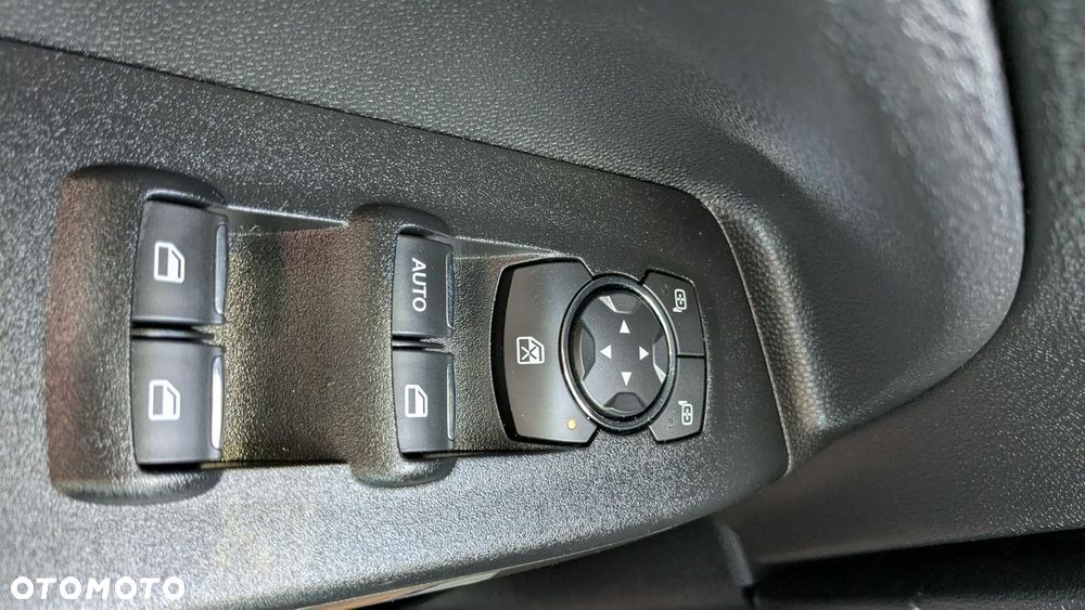 Ford EcoSport - 30
