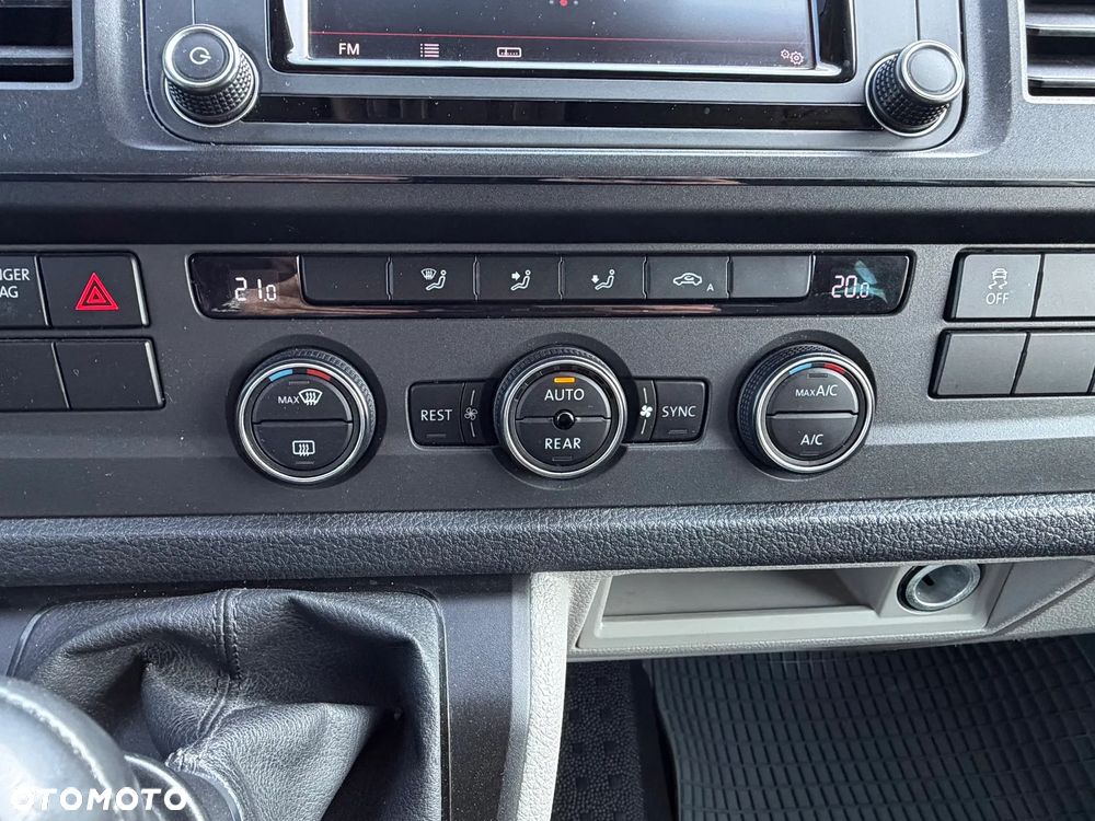 Volkswagen Caravelle 2.0 TDI L2 Highline - 15