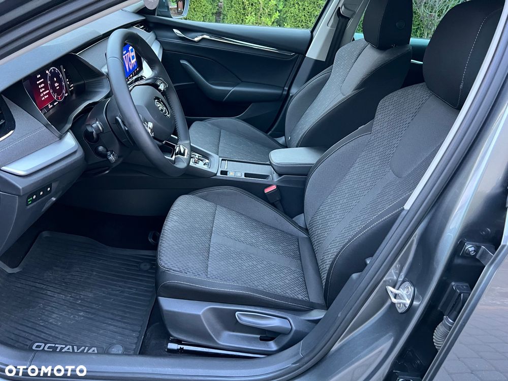 Skoda Octavia 2.0 TDI Style DSG - 21