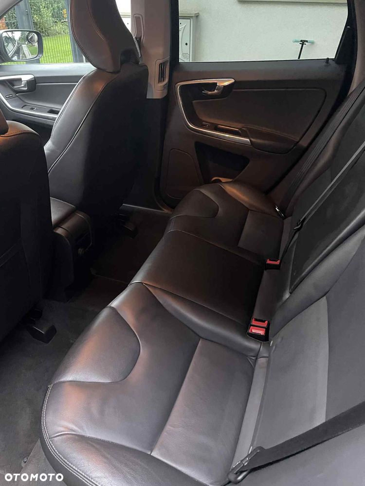 Volvo XC 60 - 15