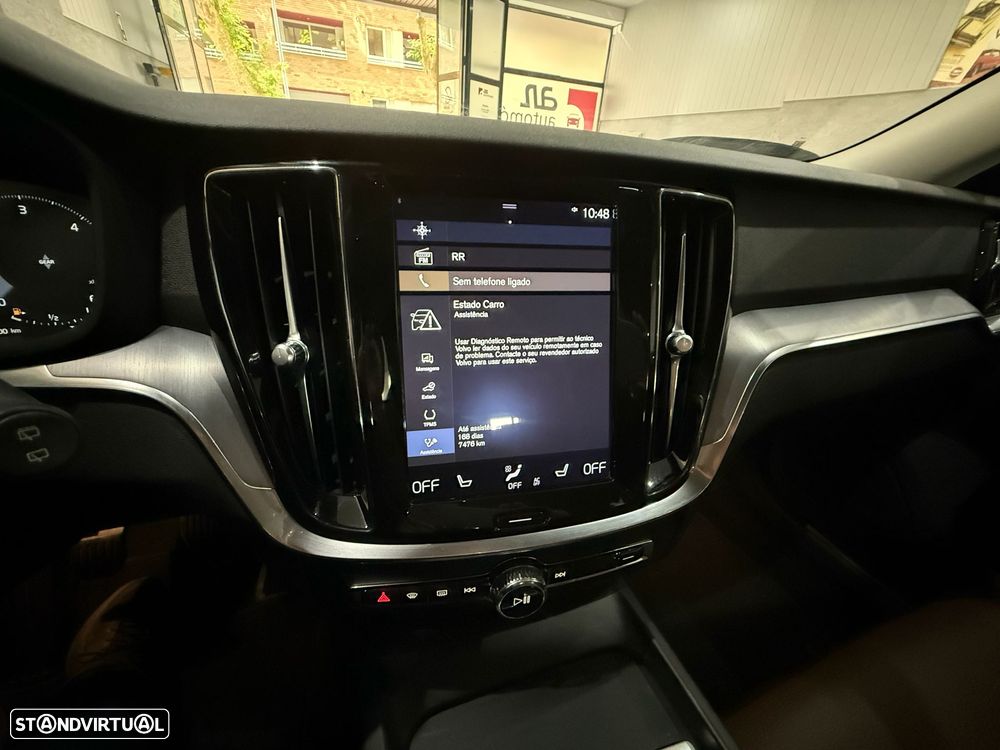 Volvo V60 D3 Momentum Pro - 34