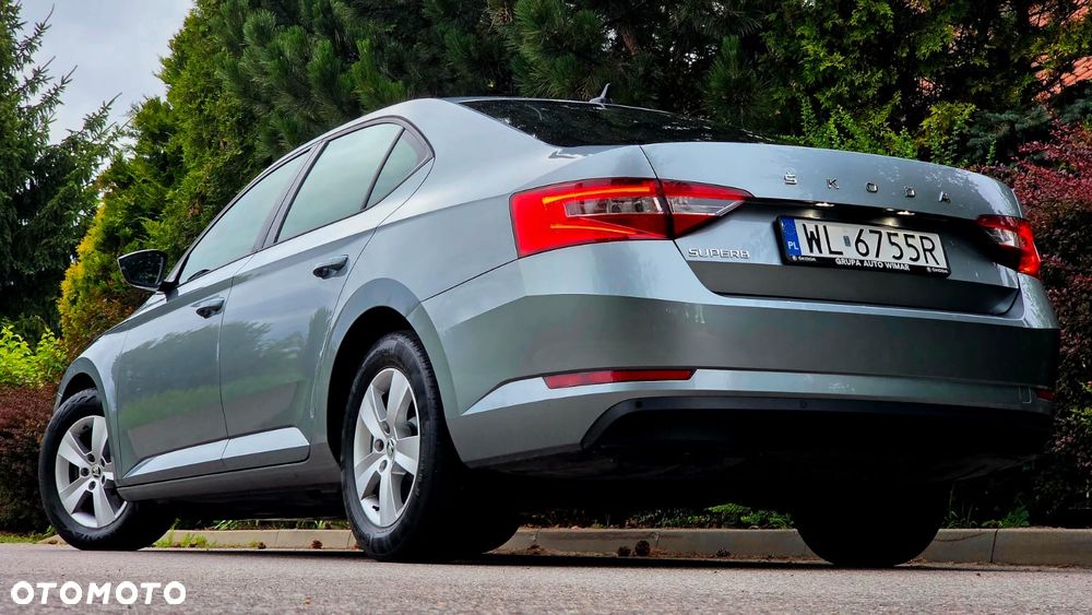 Skoda Superb 2.0 TDI SCR Ambition - 7