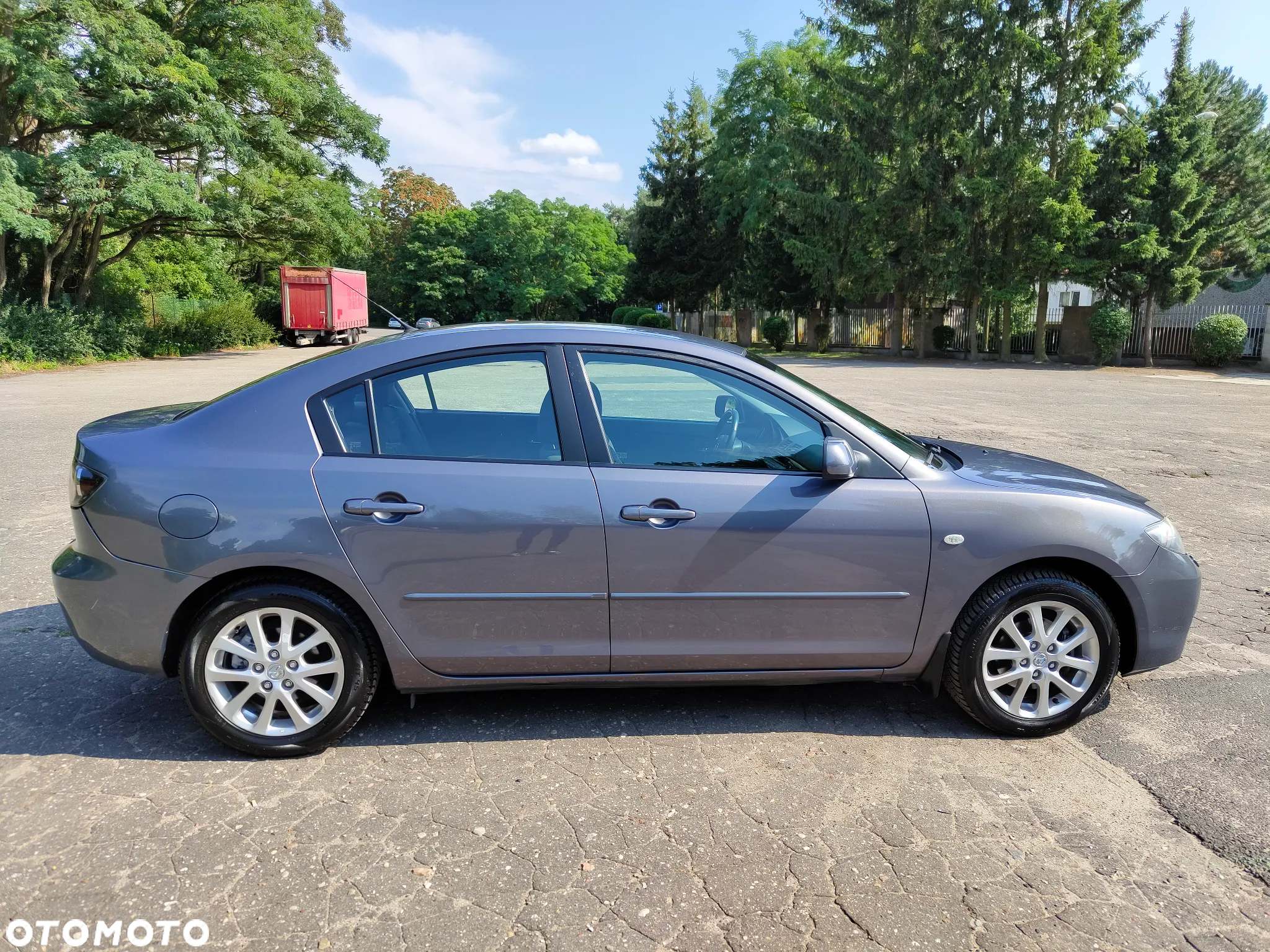 Mazda 3 - 5
