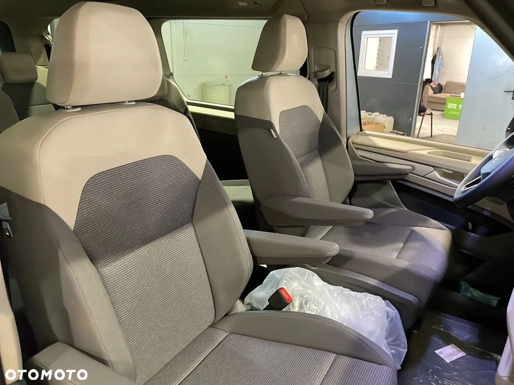 Volkswagen multivan Family L2 2,0 l TDI 150 KM DSG - 13