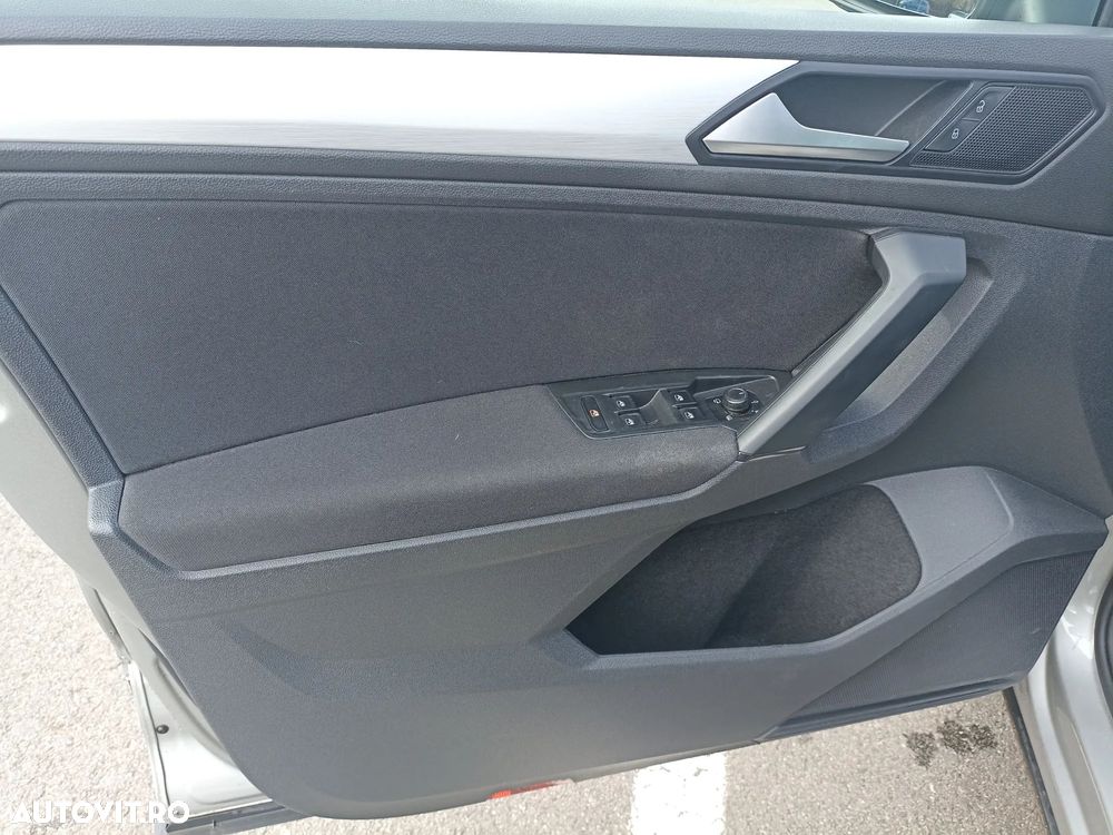 Volkswagen Tiguan 2.0 TDI SCR (BlueMotion Technology) DSG Comfortline - 12