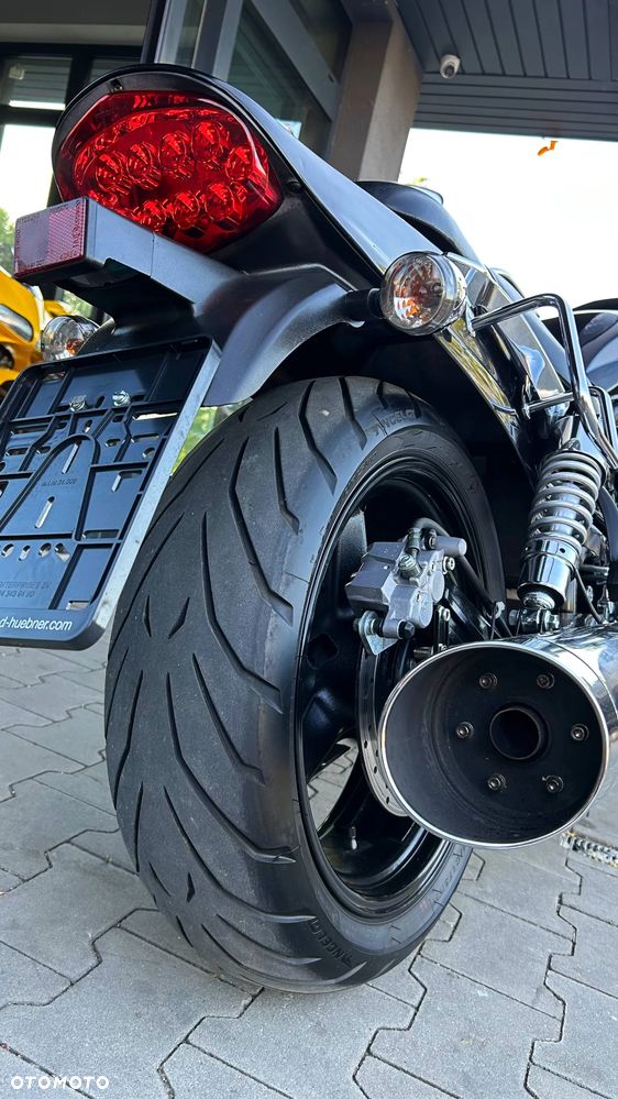 Hyosung GV - 18