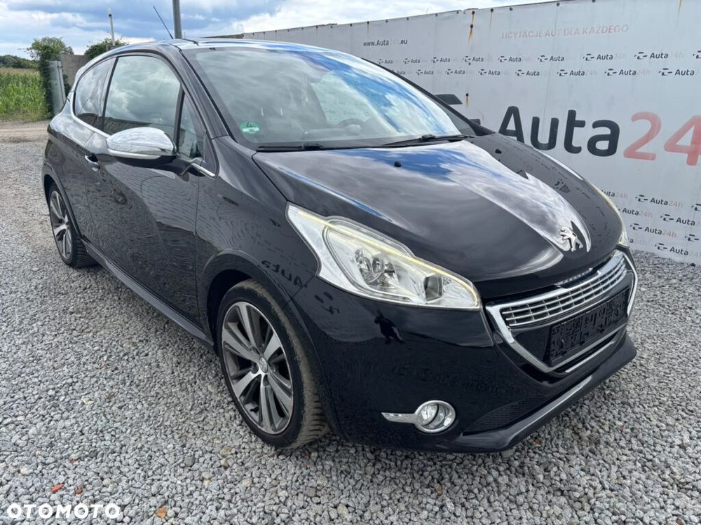 Peugeot 208 155 THP Allure - 1