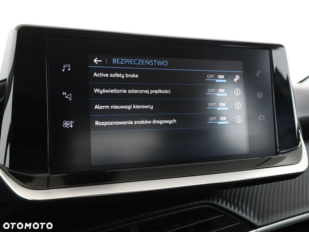 Peugeot 208 PureTech 75 Active Pack - 26