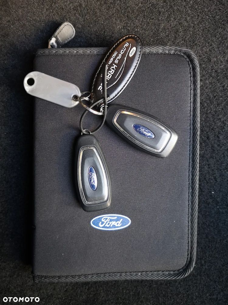 Ford Kuga 1.5 EcoBoost 2x4 Trend - 7