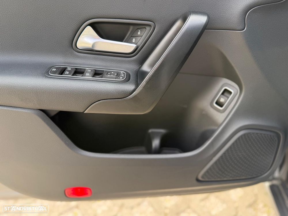 Mercedes-Benz CLA 180 d Shooting Brake Style Aut. - 13