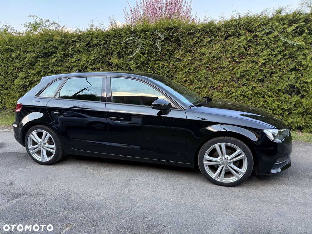 Audi A3 Sportback 1.4 TFSI S line Sportpaket - 10