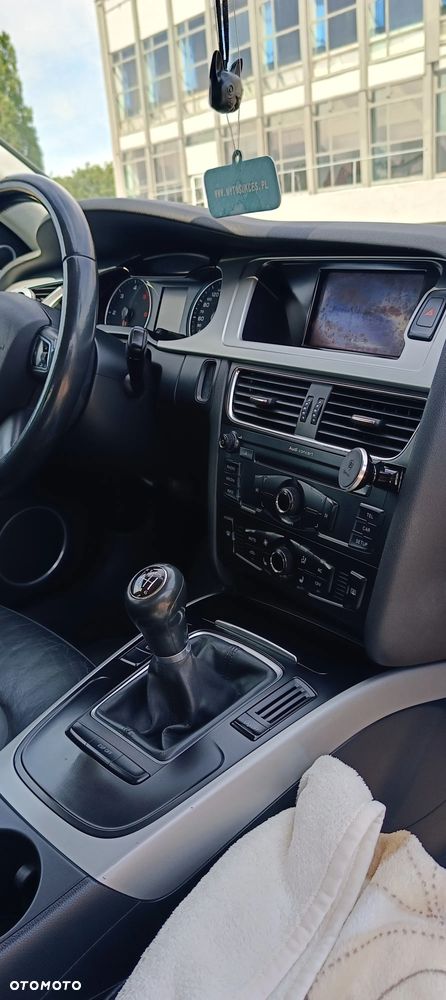 Audi A4 Avant - 14