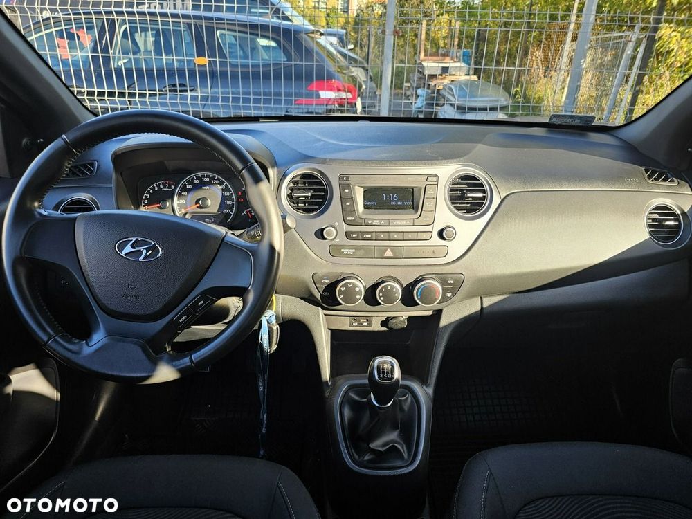 Hyundai i10 1.0 Connect & Go - 17