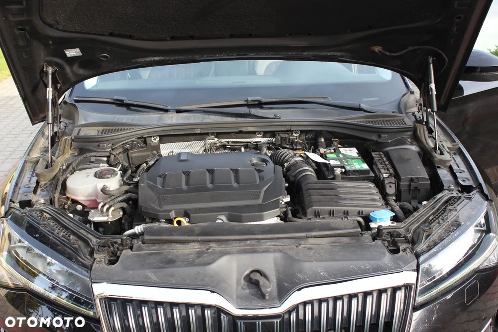 Skoda Superb 2.0 TDI DSG Premium Edition - 39