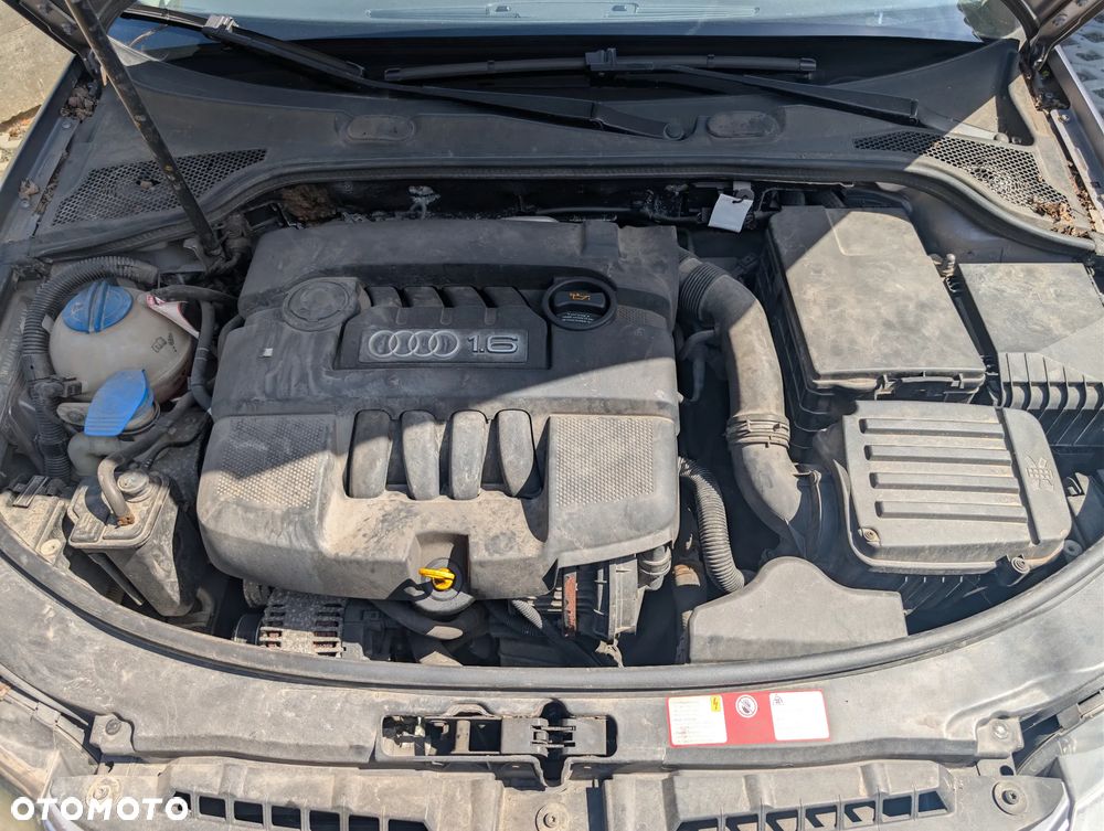 Audi A3 3-drzwiowe 1.6 Ambiente - 15