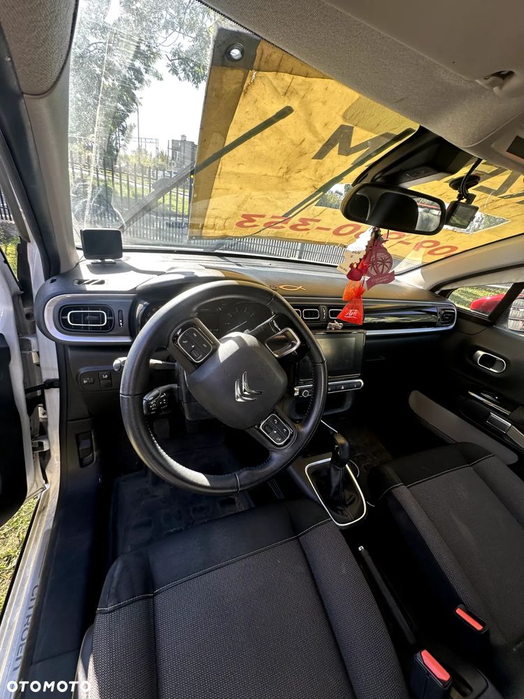 Citroën C3 1.2 PureTech Shine - 9