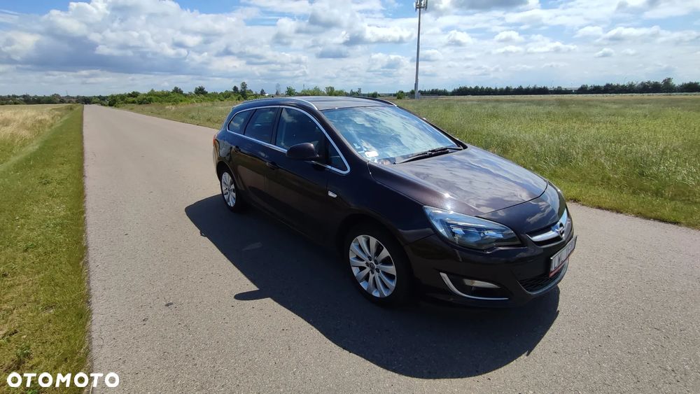 Opel Astra 1.4 T Cosmo - 3
