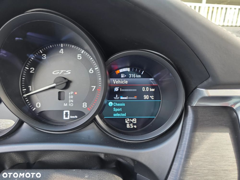 Porsche Macan GTS PDK - 22