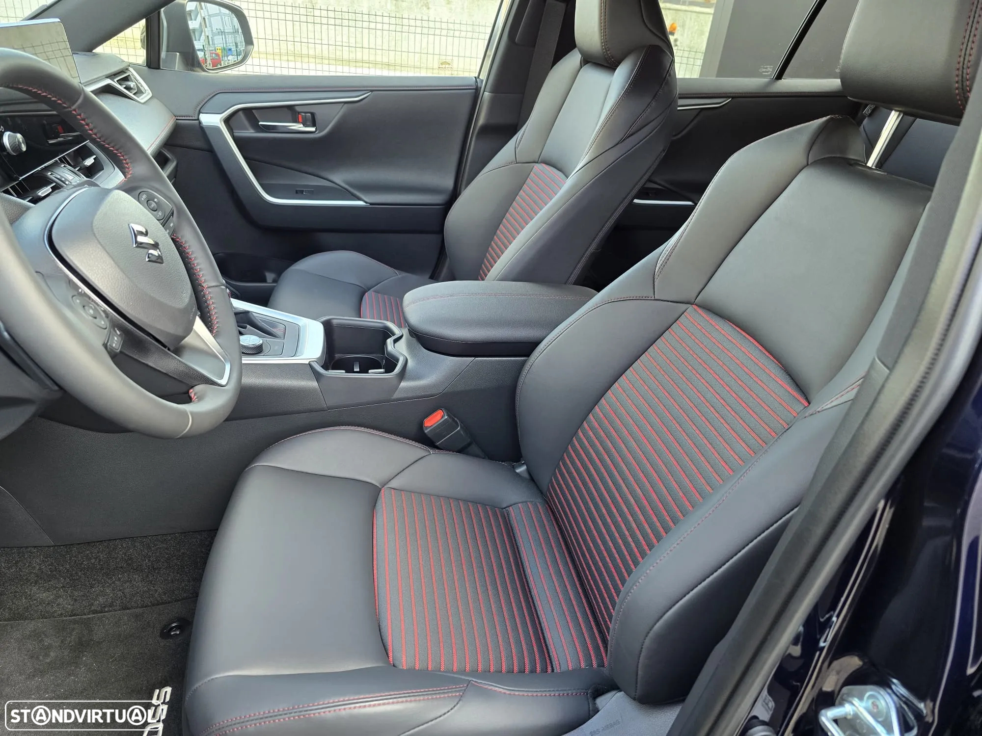 Suzuki Across 2.5L PHEV GLX AWD - 7