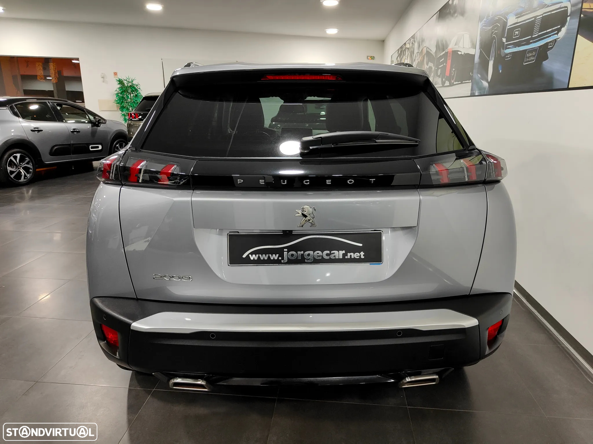 Peugeot 2008 1.2 PureTech Allure EAT8 - 15