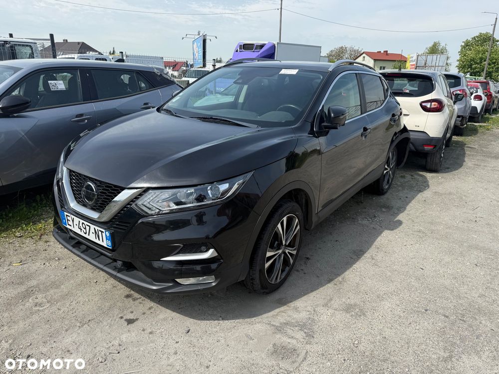 Nissan Qashqai - 1