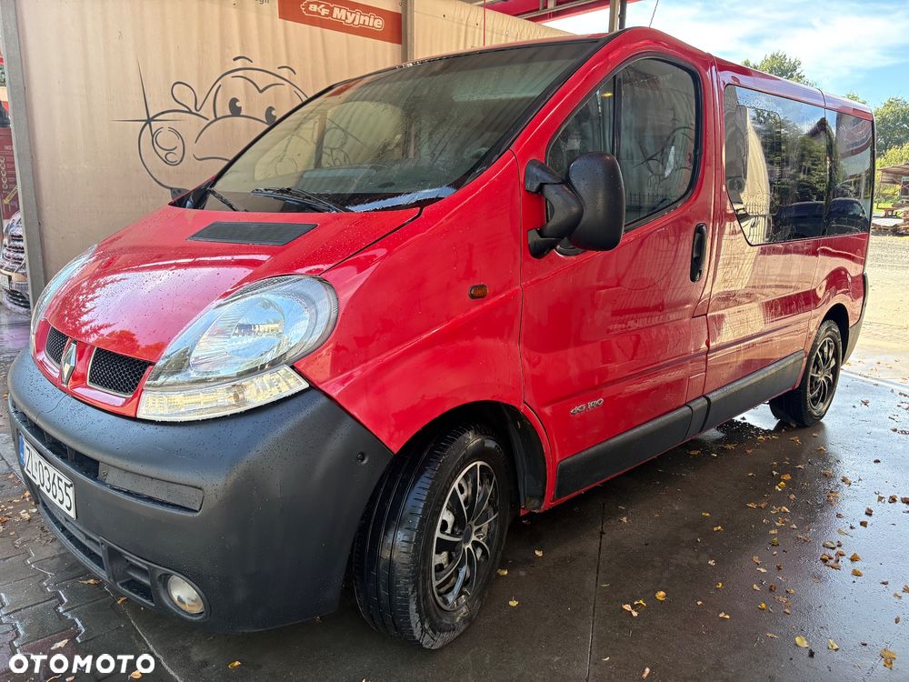 Renault Trafic - 1