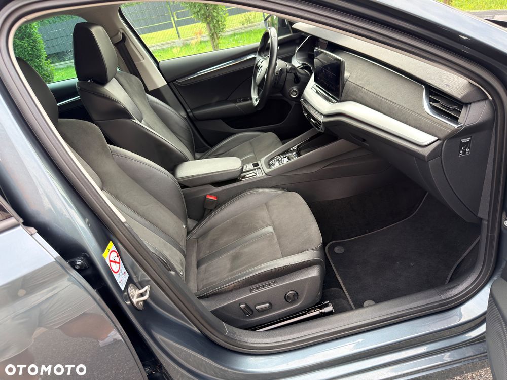 Skoda Octavia 2.0 TDI DSG Exclusive Plus - 25
