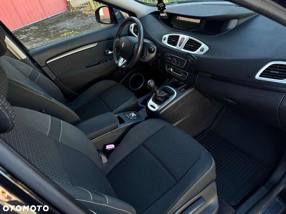 Renault Scenic - 23