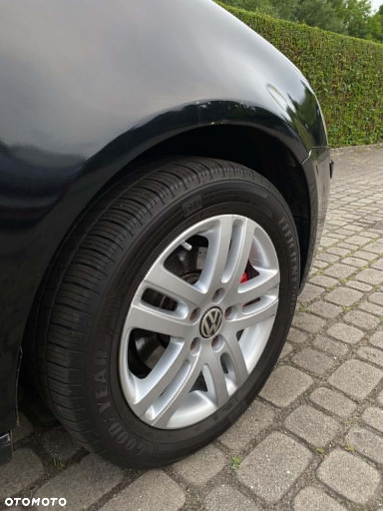 Volkswagen Golf 1.9 TDI Individual - 7