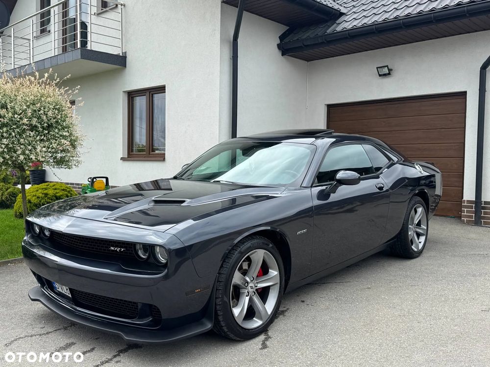 Dodge Challenger - 5