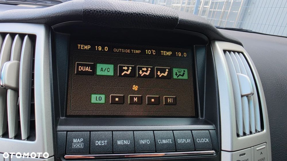 Lexus RX 300 Luxury - 22