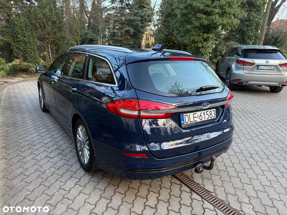 Ford Mondeo - 12