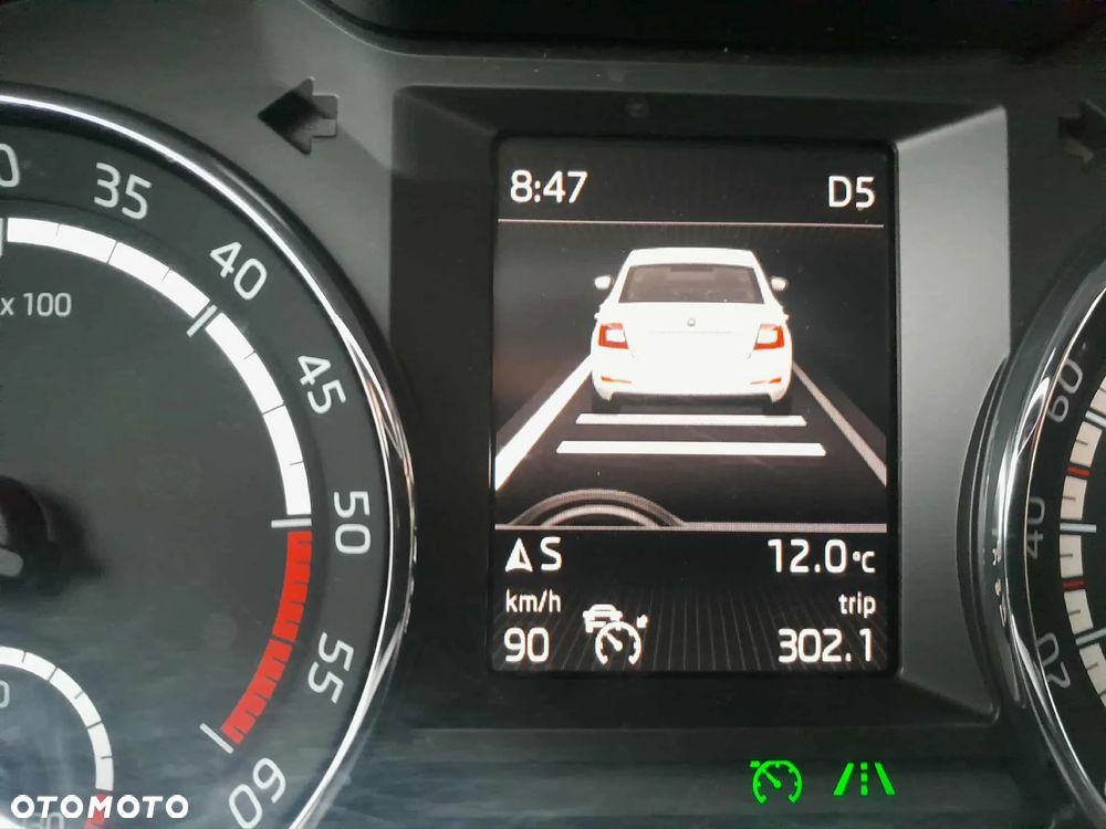 Skoda Octavia 2.0 TDI RS DSG - 14