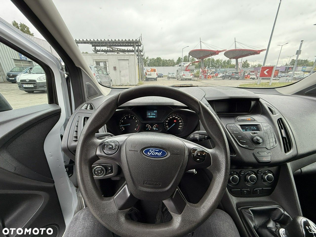 Ford Transit Connect - 20