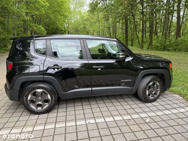 Jeep Renegade 1.6 E-TorQ Sport FWD - 4