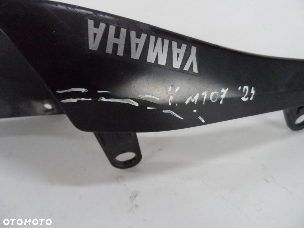 Yamaha MT07 osłona plastikowa boczek pod fotel P L - 11