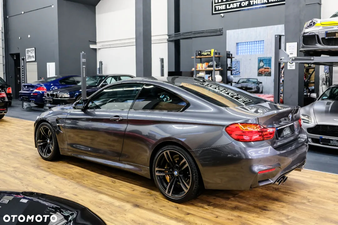 BMW M4 DKG - 4